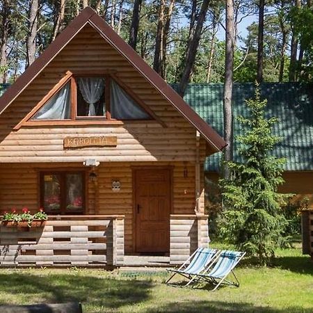 Spacious Holiday Homes Near The Beach In Поберово Екстериор снимка