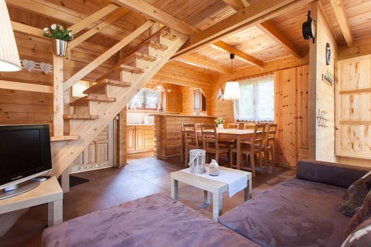 Spacious Holiday Homes Near The Beach In Поберово Екстериор снимка