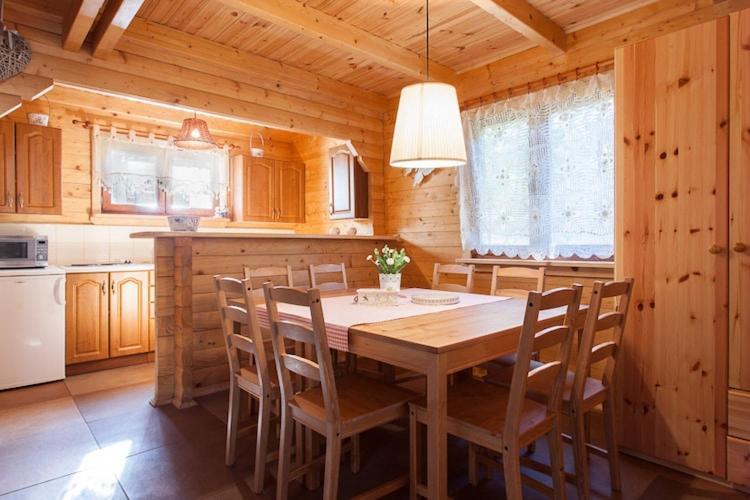 Spacious Holiday Homes Near The Beach In Поберово Екстериор снимка