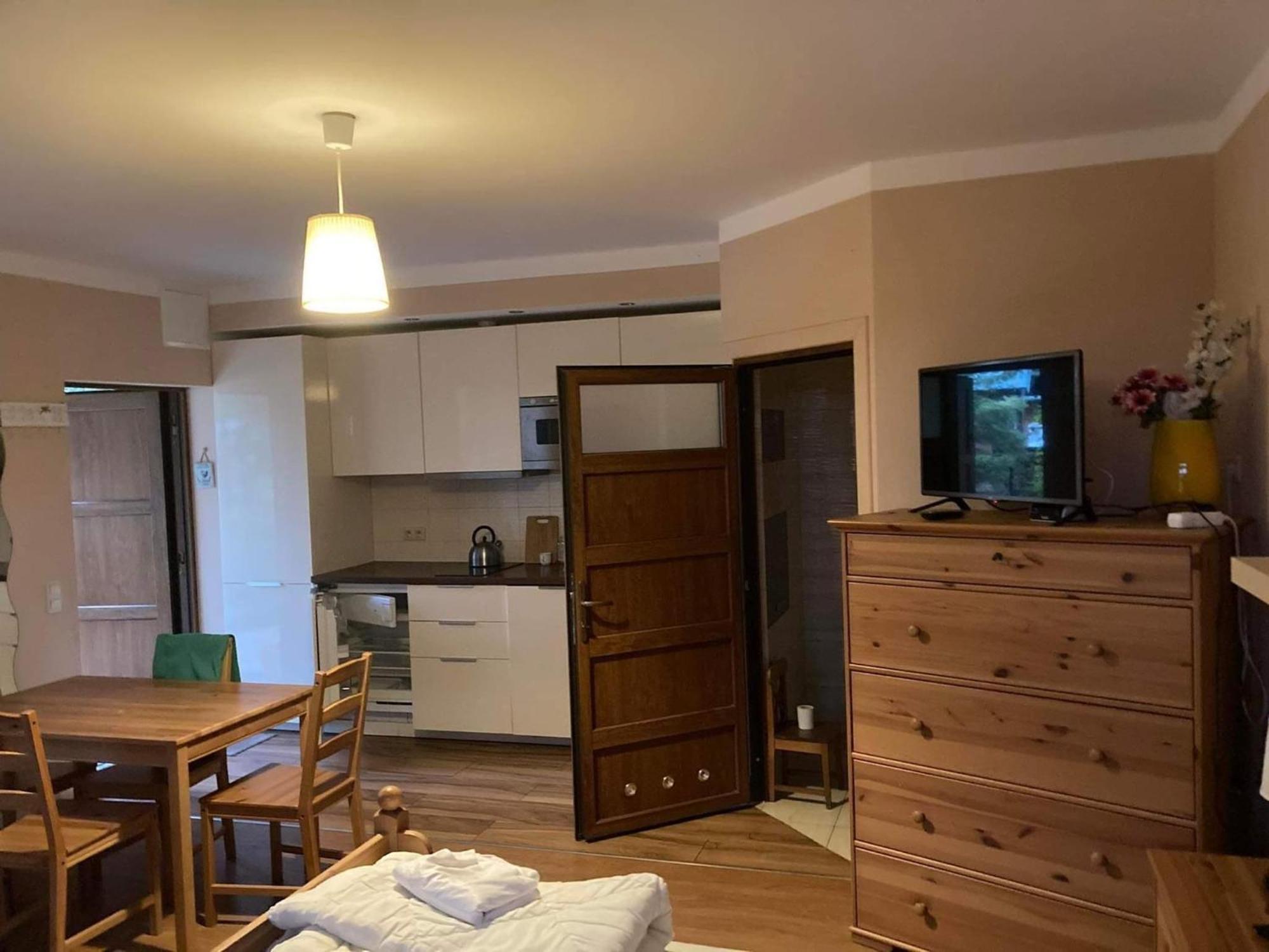 Spacious Holiday Homes Near The Beach In Поберово Екстериор снимка
